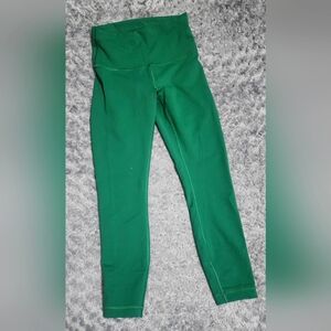 lululemon Everglade Green 25" wunder train sz 6